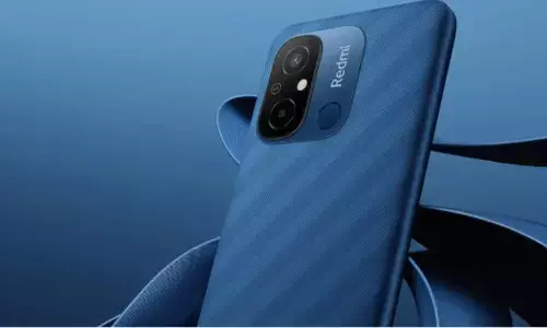 Samsung నుండి Redmi వరకు.. రూ. 10,000 రేంజ్లో అత్యుత్తమ స్మార్ట్ఫోన్లు.. Samsung నుండి Redmi వరకు.. రూ. 10,000 రేంజ్లో అత్యుత్తమ స్మార్ట్ఫోన్లు..