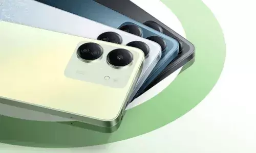 డిసెంబర్ నెలలో మరిన్ని స్మార్ట్ఫోన్లు మార్కెట్లోకి.. డిసెంబర్ నెలలో మరిన్ని స్మార్ట్ఫోన్లు మార్కెట్లోకి..