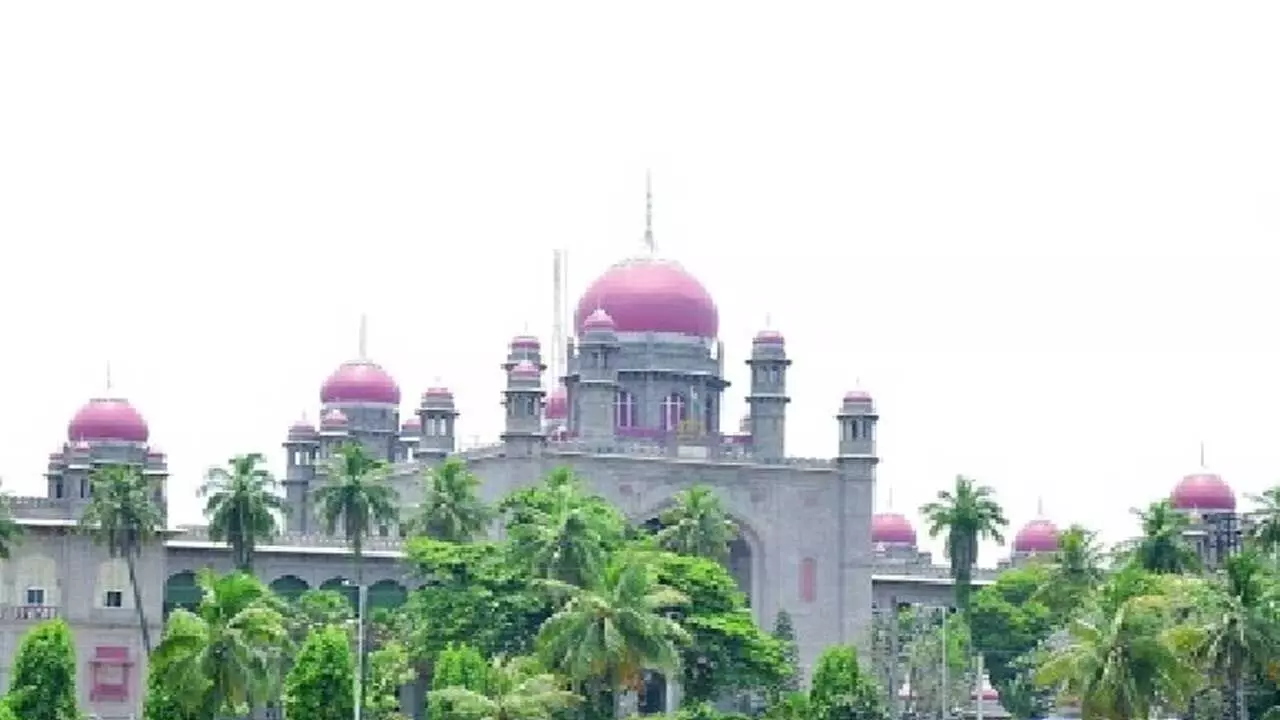 High Court : డెడ్ బాడీలను భద్రపర్చండి .. పోలీసులకు హైకోర్టు ఆదేశం High Court : డెడ్ బాడీలను భద్రపర్చండి .. పోలీసులకు హైకోర్టు ఆదేశం