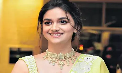 Keerthy Suresh : ఎలాగైనా తీసుకుంటానన్నాడు : కీర్తి సురేష్ Keerthy Suresh : ఎలాగైనా తీసుకుంటానన్నాడు : కీర్తి సురేష్