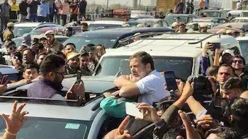 Rahul Gandhi: రాహుల్ గాంధీ ‘‘సంభాల్’’ పర్యటనను అడ్డుకున్న అధికారులు..