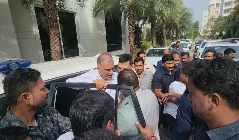 Harish Rao Arrest: పోలీసుల అదుపులో హరీష్‌రావు..