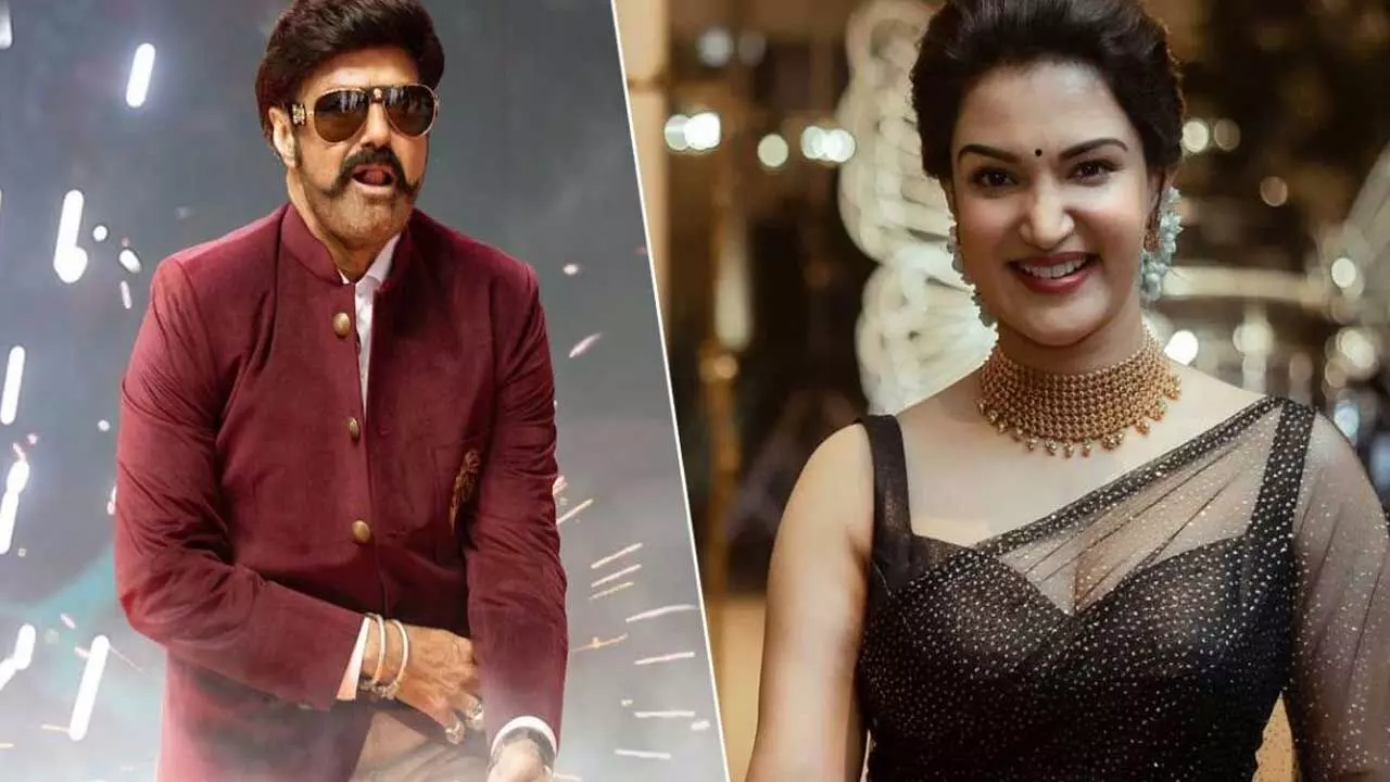 Honey Rose to Compete :బాలకృష్ణతో పోటీకి హనీ రోజ్ Honey Rose to Compete :బాలకృష్ణతో పోటీకి హనీ రోజ్