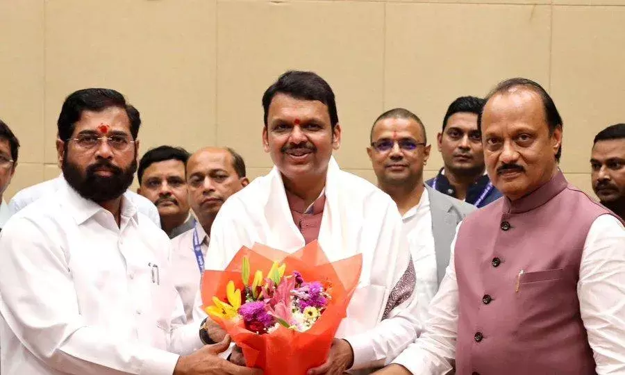 Devendra Fadnavis: సీఎంగా ఫడ్నవిస్ తొలి సంతకం..