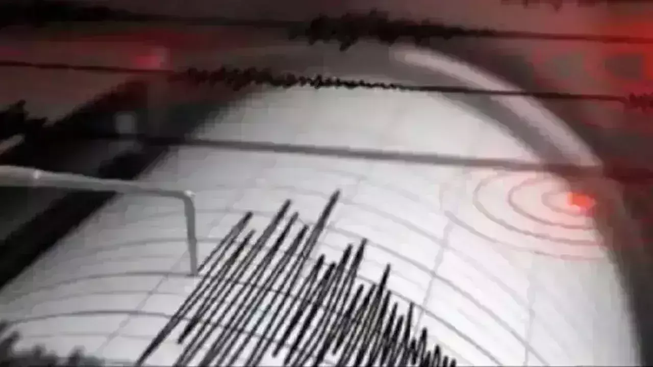 Earthquake: అమెరికాలో భారీ భూకంపం.. సునామీ హెచ్చరికలు జారీ, Earthquake: అమెరికాలో భారీ భూకంపం.. సునామీ హెచ్చరికలు జారీ,