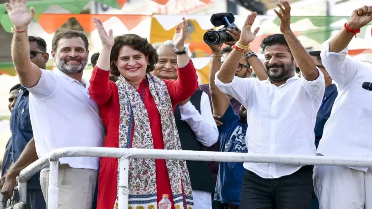 TG : కాంగ్రెస్కు జన్ లోక్ పాల్ షాక్.. ఇప్పటికిప్పుడు ఎన్నికలొస్తే తెలంగాణలో హంగ్ TG : కాంగ్రెస్కు జన్ లోక్ పాల్ షాక్.. ఇప్పటికిప్పుడు ఎన్నికలొస్తే తెలంగాణలో హంగ్