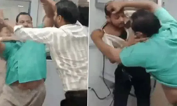 డిపాజిట్ వివాదం.. బ్యాంక్ మేనేజర్ని కొట్టి, అతని చొక్కా చింపేసి.. డిపాజిట్ వివాదం.. బ్యాంక్ మేనేజర్ని కొట్టి, అతని చొక్కా చింపేసి..
