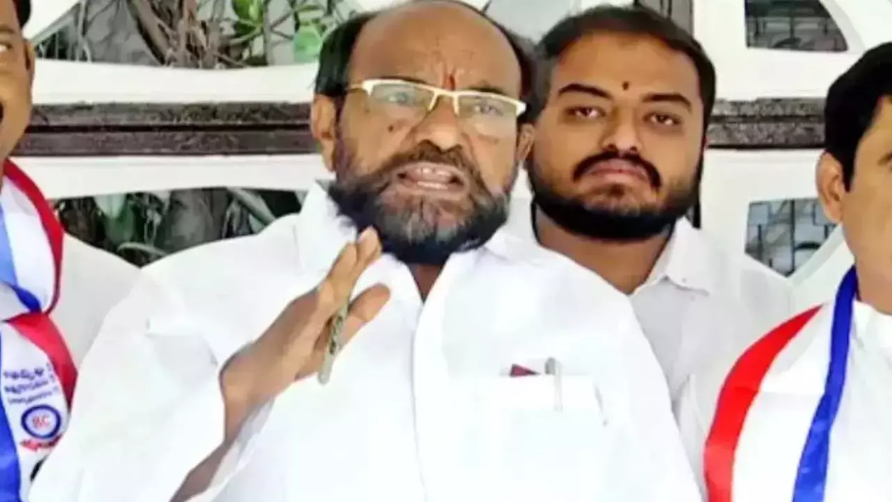 R. Krishnayya Nominated : మళ్లీ రాజ్యసభకు ఆర్.కృష్ణయ్య నామినేట్ R. Krishnayya Nominated : మళ్లీ రాజ్యసభకు ఆర్.కృష్ణయ్య నామినేట్