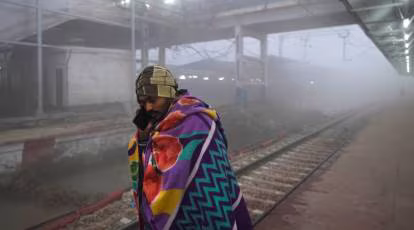 Cold wave : ఉత్తరాది రాష్ట్రాలపై చలిపంజా Cold wave : ఉత్తరాది రాష్ట్రాలపై చలిపంజా