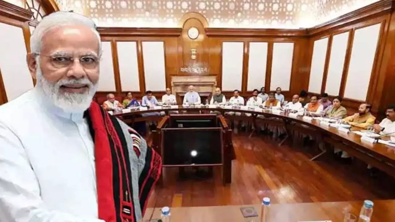 PM Cabinet Meeting : జమిలి ఎన్నికలే ఫోకస్.. ప్రధాని అధ్యక్షతన కేబినెట్ సమావేశం PM Cabinet Meeting : జమిలి ఎన్నికలే ఫోకస్.. ప్రధాని అధ్యక్షతన కేబినెట్ సమావేశం