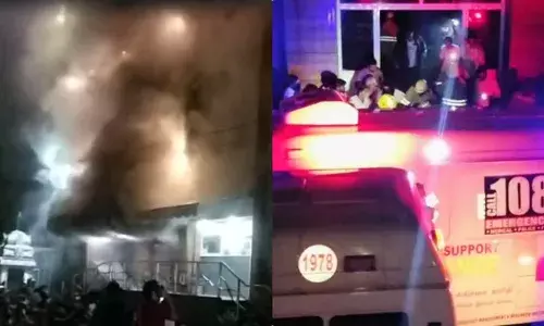 Fire accident: తమిళనాడులోని ఓ ప్రైవేట్ ఆస్పటల్ లో భారీ ఆగ్నిప్రమాదం.. Fire accident: తమిళనాడులోని ఓ ప్రైవేట్ ఆస్పటల్ లో భారీ ఆగ్నిప్రమాదం..