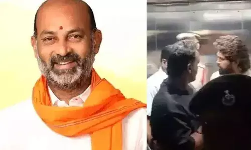 Allu Arjun Arrest :  అల్లు అర్జున్ అరెస్ట్ ను ఖండించిన బండి సంజయ్ Allu Arjun Arrest :  అల్లు అర్జున్ అరెస్ట్ ను ఖండించిన బండి సంజయ్