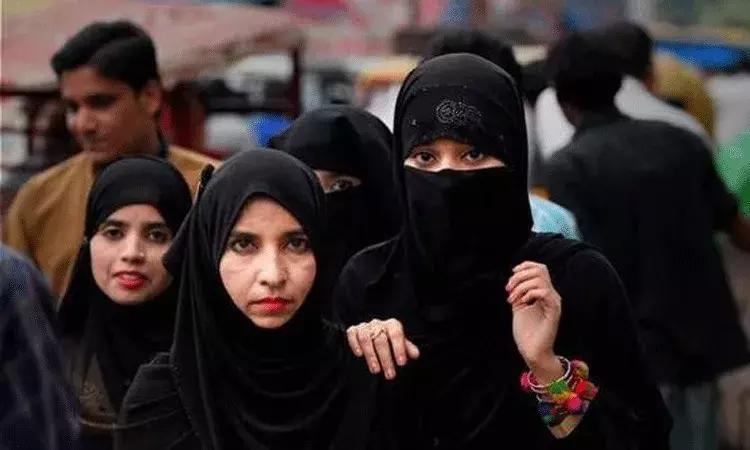 Maharastra: ఒంటరిగా వాకింగ్‌కు వెళుతోందని భార్యకు ట్రిపుల్ తలాక్.. భర్తపై కేసు నమోదు