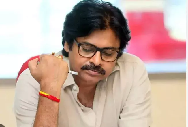 PAWAN: ఇచ్చిన మాట నిలబెట్టుకున్న పవన్ PAWAN: ఇచ్చిన మాట నిలబెట్టుకున్న పవన్