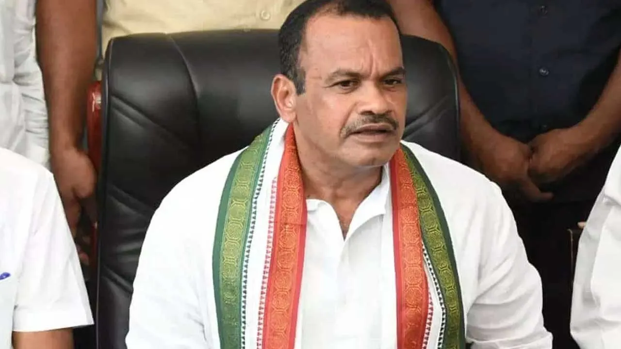 Komatireddy Venkat Reddy : కేసీఆర్ కు మళ్లీ అధికారమొస్తదనే నమ్మకం లేదు Komatireddy Venkat Reddy : కేసీఆర్ కు మళ్లీ అధికారమొస్తదనే నమ్మకం లేదు