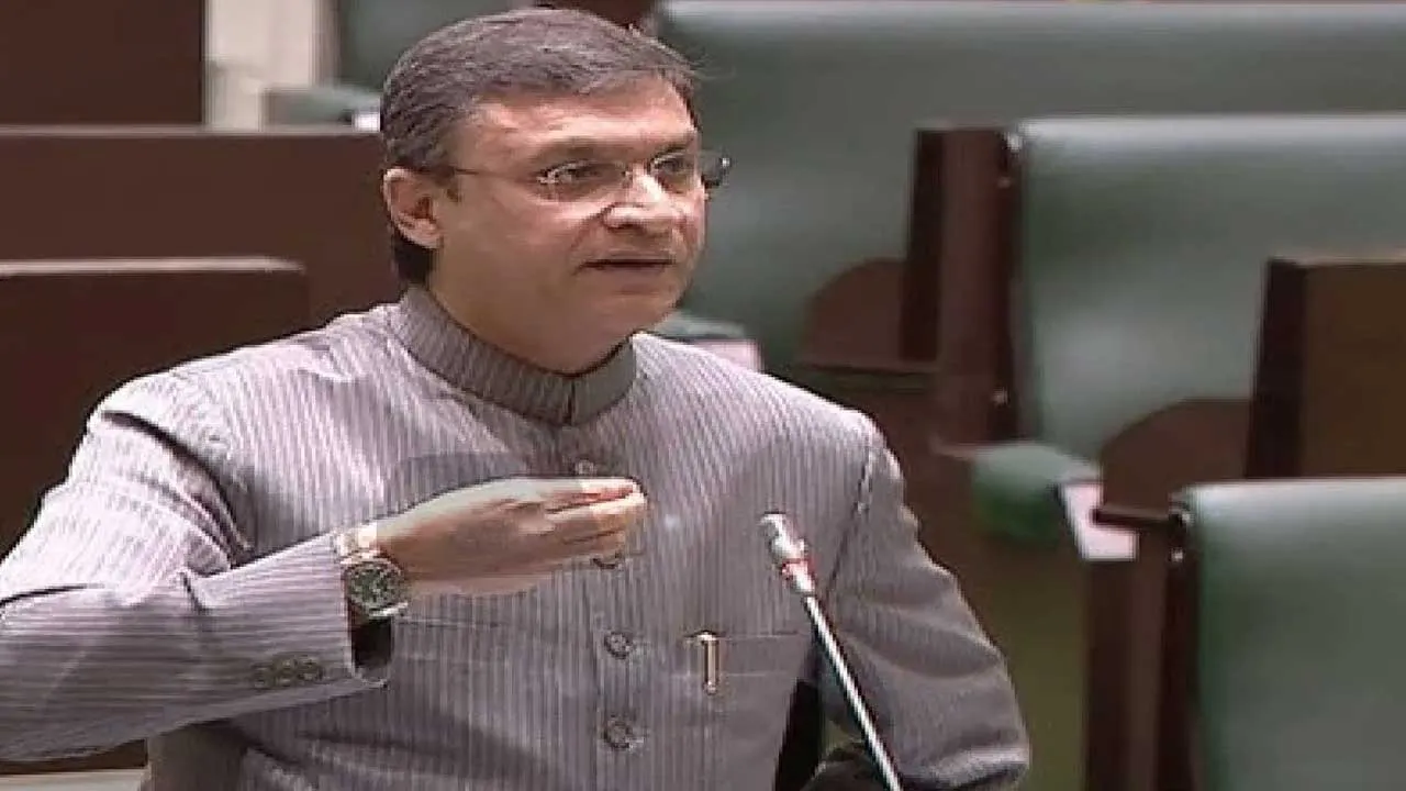 Akbaruddin : ఫీజు రీయింబర్స్మెంట్ బకాయిలు చెల్లించండి: అక్బరుద్దీన్ Akbaruddin : ఫీజు రీయింబర్స్మెంట్ బకాయిలు చెల్లించండి: అక్బరుద్దీన్