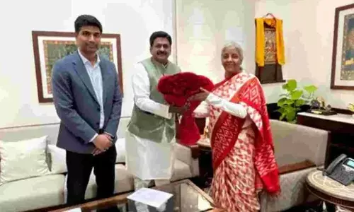 KESHAV: పెండింగ్ నిధులు విడుదల చేయాలి: పయ్యావుల కేశవ్