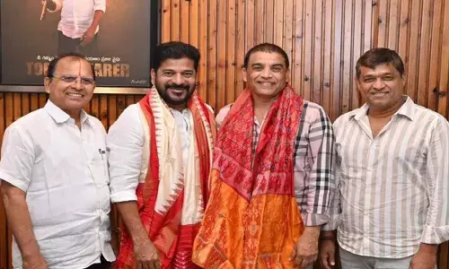 Dil Raju : బర్త్ డే స్పెషల్.. సీఎం రేవంత్ ఇచ్చిన పదవి స్వీకరించిన దిల్ రాజ్ Dil Raju : బర్త్ డే స్పెషల్.. సీఎం రేవంత్ ఇచ్చిన పదవి స్వీకరించిన దిల్ రాజ్