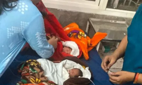 MP Hospital: చైల్డ్ కేర్ యూనిట్ నుంచి ఆక్సిజన్ పైప్ ను దోచుకెళ్లిన దొంగలు.. MP Hospital: చైల్డ్ కేర్ యూనిట్ నుంచి ఆక్సిజన్ పైప్ ను దోచుకెళ్లిన దొంగలు..