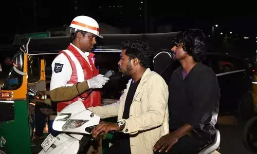 TG : మందు బాబులకు రూ.41 వేల జరిమానా TG : మందు బాబులకు రూ.41 వేల జరిమానా