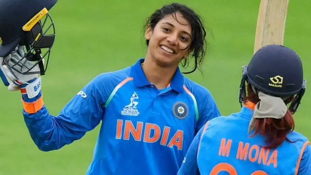 Womens Cricket : చరిత్ర సృష్టించిన స్మృతి మంధాన Womens Cricket : చరిత్ర సృష్టించిన స్మృతి మంధాన