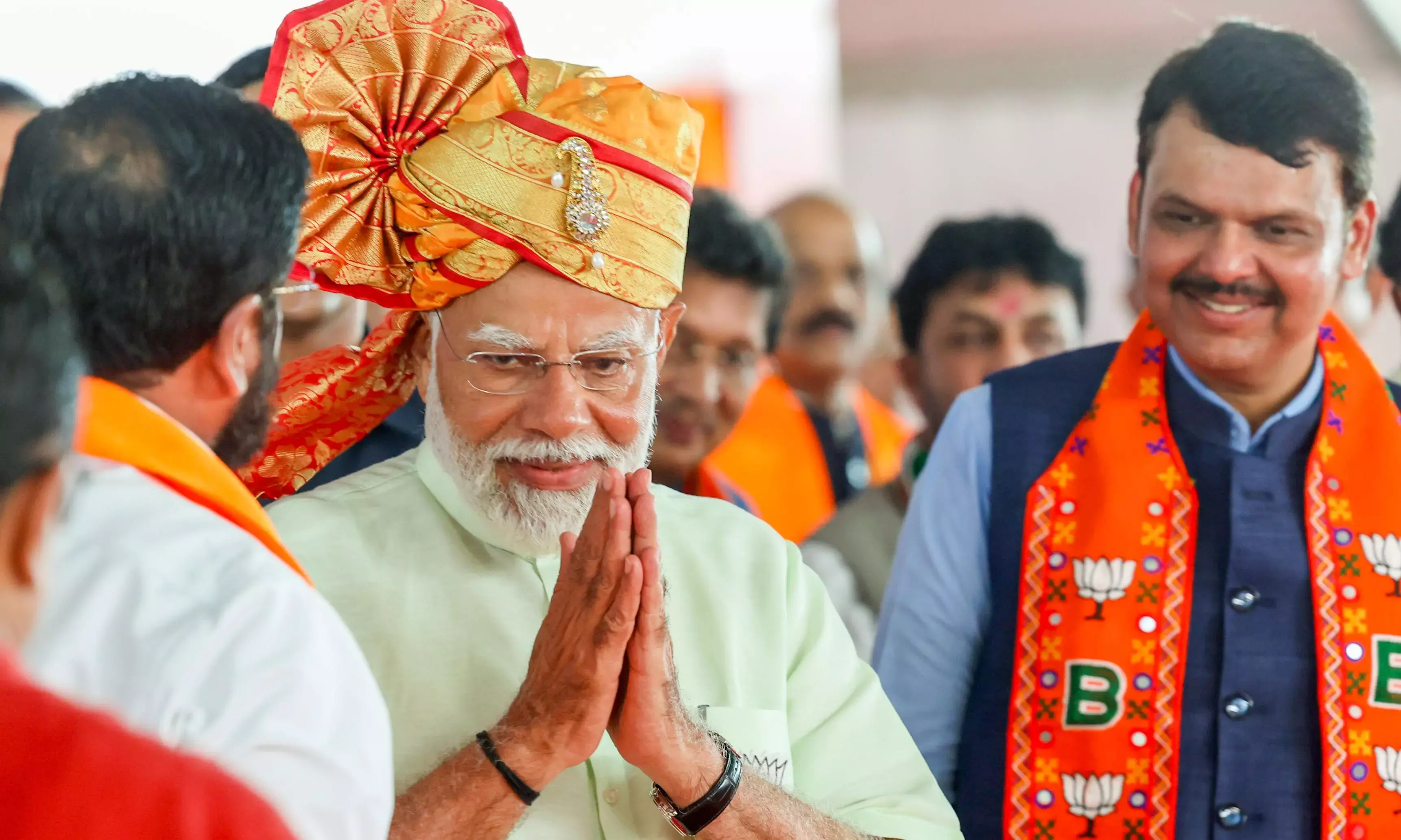 Narendra Modi : తగ్గని ప్రధాని మోడీ పాపులారిటీ Narendra Modi : తగ్గని ప్రధాని మోడీ పాపులారిటీ
