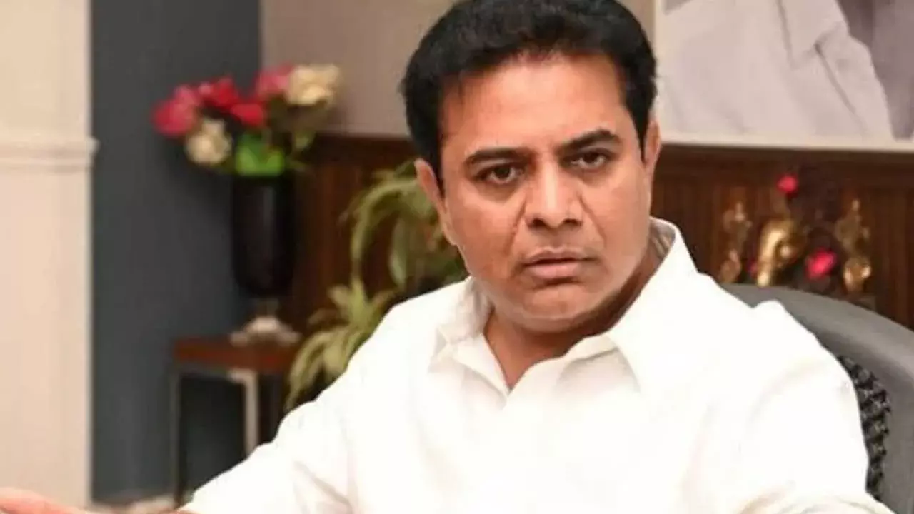 KTR : అరెస్టు నుంచి రిలీఫ్.. విచారణకు కేటీఆర్ ను పిలిచే అవకాశం! KTR : అరెస్టు నుంచి రిలీఫ్.. విచారణకు కేటీఆర్ ను పిలిచే అవకాశం!