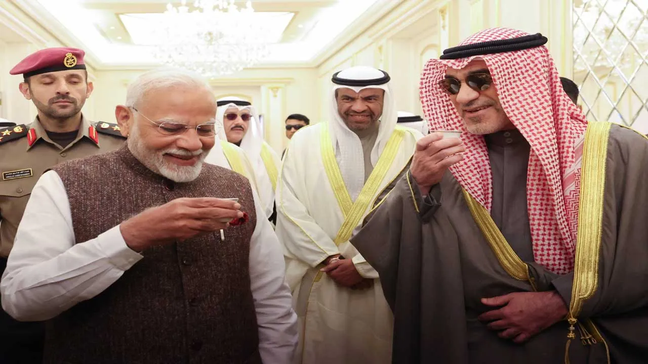 Prime Minister Modi : కువైట్ పర్యటనలో ప్రధాని మోడీ Prime Minister Modi : కువైట్ పర్యటనలో ప్రధాని మోడీ