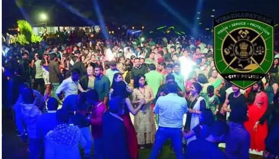 NEWYEAR: నూతన సంవత్సర వేడుకల వేళ కఠిన ఆంక్షలు