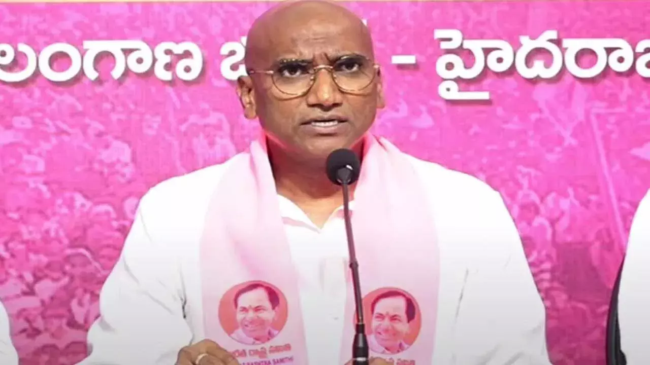 TG : తొక్కిసలాటలో సీఎం రేవంత్ ను అరెస్ట్ చేయాలి.. ఆర్ఎస్ ప్రవీణ్ డిమాండ్ TG : తొక్కిసలాటలో సీఎం రేవంత్ ను అరెస్ట్ చేయాలి.. ఆర్ఎస్ ప్రవీణ్ డిమాండ్