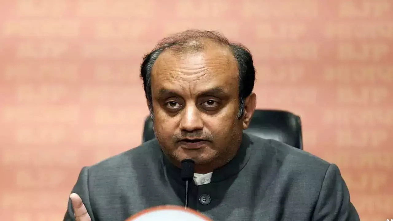 Sudhanshu Trivedi : కాంగ్రెస్ ఎన్నడూ మన్మోహన్ సింగ్ను గౌరవించలేదు: సుధాంశు త్రివేది Sudhanshu Trivedi : కాంగ్రెస్ ఎన్నడూ మన్మోహన్ సింగ్ను గౌరవించలేదు: సుధాంశు త్రివేది