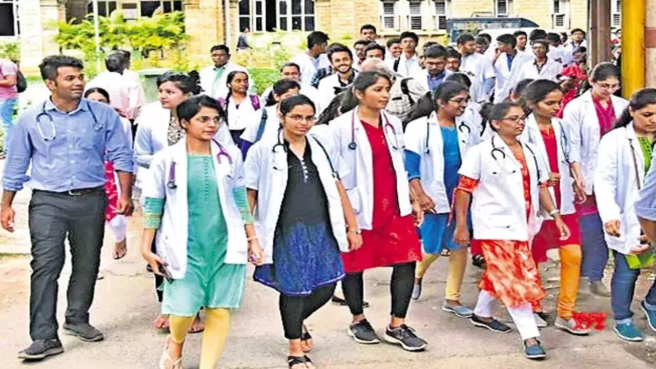 TG : మెడికల్ కాలేజీల్లో పీజీ వెబ్ ఆప్షన్లు ప్రారంభం