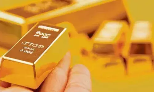Gold Prices : ఏడాది తొలిరోజే పసిడి ప్రియులకు షాక్ Gold Prices : ఏడాది తొలిరోజే పసిడి ప్రియులకు షాక్