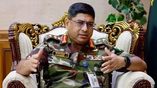 Bangladesh Army Chief: భారత్తో సంబంధాలపై బంగ్లాదేశ్ ఆర్మీ చీఫ్ కీలక వ్యాఖ్యలు Bangladesh Army Chief: భారత్తో సంబంధాలపై బంగ్లాదేశ్ ఆర్మీ చీఫ్ కీలక వ్యాఖ్యలు