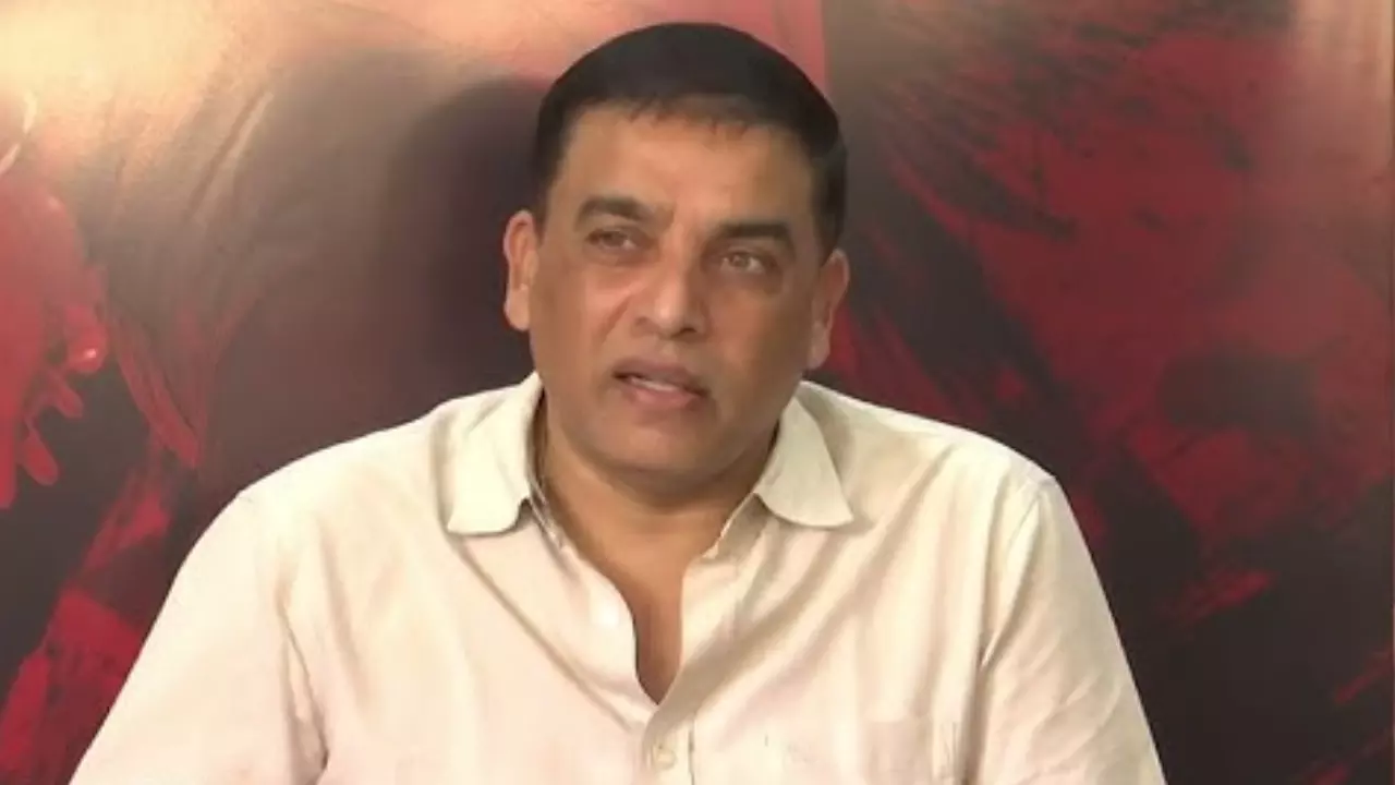 Dil Raju : టికెట్ రేట్ల పెంపు కోసం సీఎంను మళ్లీ కలుస్తాం : దిల్ రాజు Dil Raju : టికెట్ రేట్ల పెంపు కోసం సీఎంను మళ్లీ కలుస్తాం : దిల్ రాజు