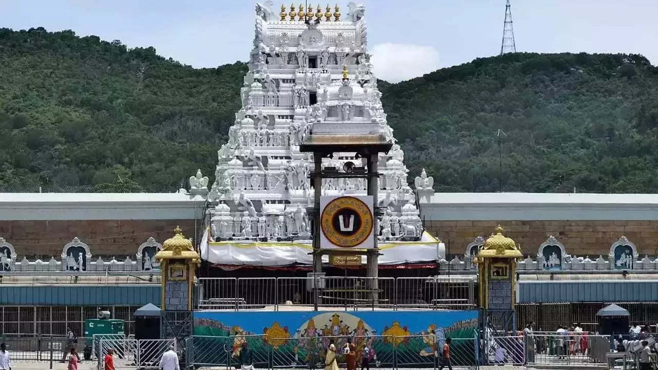 TTD : రేపు తిరుమలలో వీఐపీ బ్రేక్ దర్శనాలు రద్దు TTD : రేపు తిరుమలలో వీఐపీ బ్రేక్ దర్శనాలు రద్దు