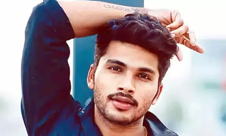 ఫన్ బకెట్ పేరుతో వెకిలి వేషాలు.. తెలుగు యూట్యూబర్ కు 20 ఏళ్ల జైలు శిక్ష ఫన్ బకెట్ పేరుతో వెకిలి వేషాలు.. తెలుగు యూట్యూబర్ కు 20 ఏళ్ల జైలు శిక్ష