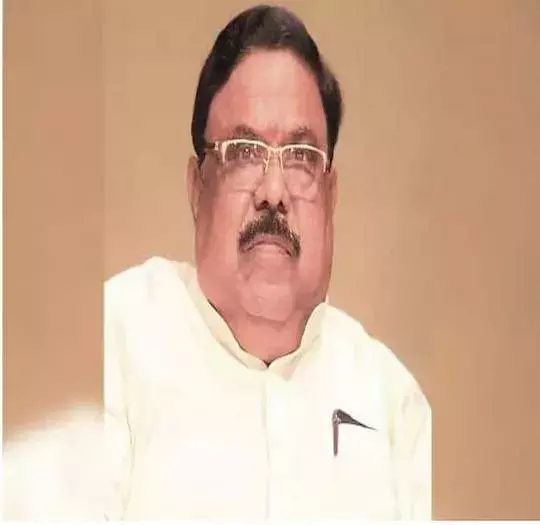 TG: అధికారిక లాంఛనాలతో మందా అంత్యక్రియలు