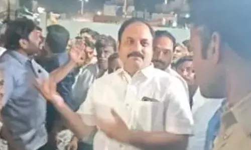 AP: టీడీపీ-వైసీపీ వర్గీయుల మధ్య ఘర్షణ