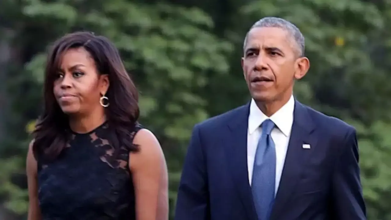 Barack Obama : ఏంటీ నిజమా... విడాకులకు సిద్ధమైన బరాక్ ఒబామా దంపతులు! Barack Obama : ఏంటీ నిజమా... విడాకులకు సిద్ధమైన బరాక్ ఒబామా దంపతులు!