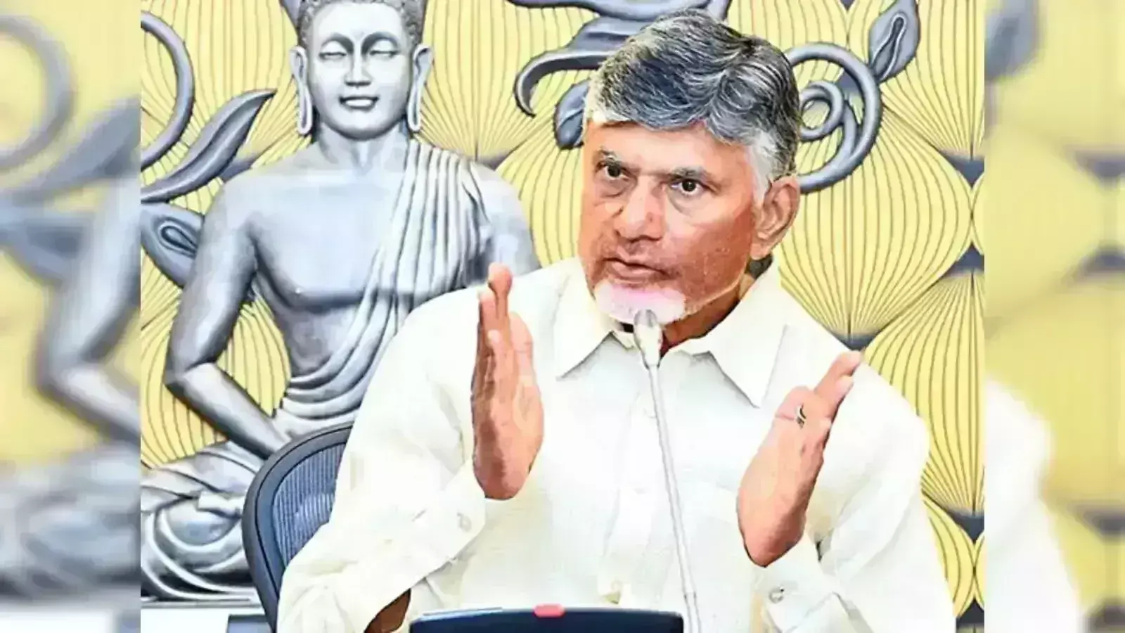 CM Chandrababu: కనీసం ఇద్దరు పిల్లలుంటేనే స్థానిక ఎన్నికల్లో పోటీ CM Chandrababu: కనీసం ఇద్దరు పిల్లలుంటేనే స్థానిక ఎన్నికల్లో పోటీ