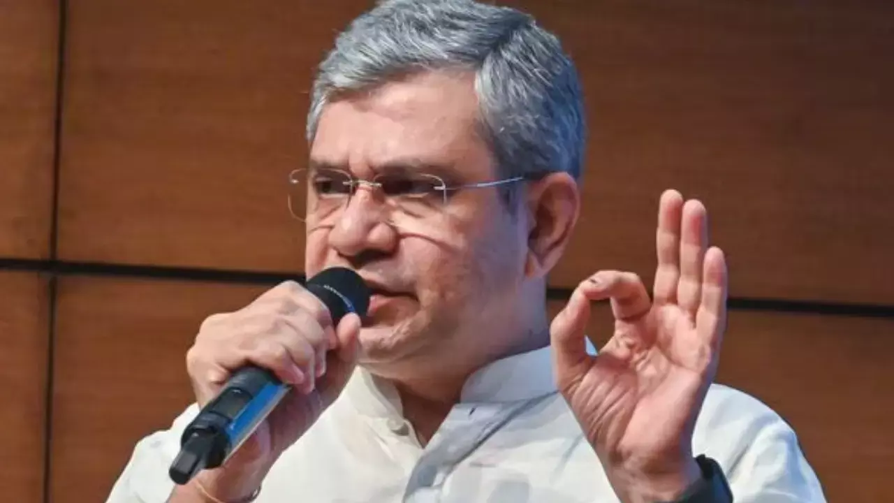 Central Government : ఉద్యోగులకు కేంద్రం గుడ్ న్యుస్ Central Government : ఉద్యోగులకు కేంద్రం గుడ్ న్యుస్