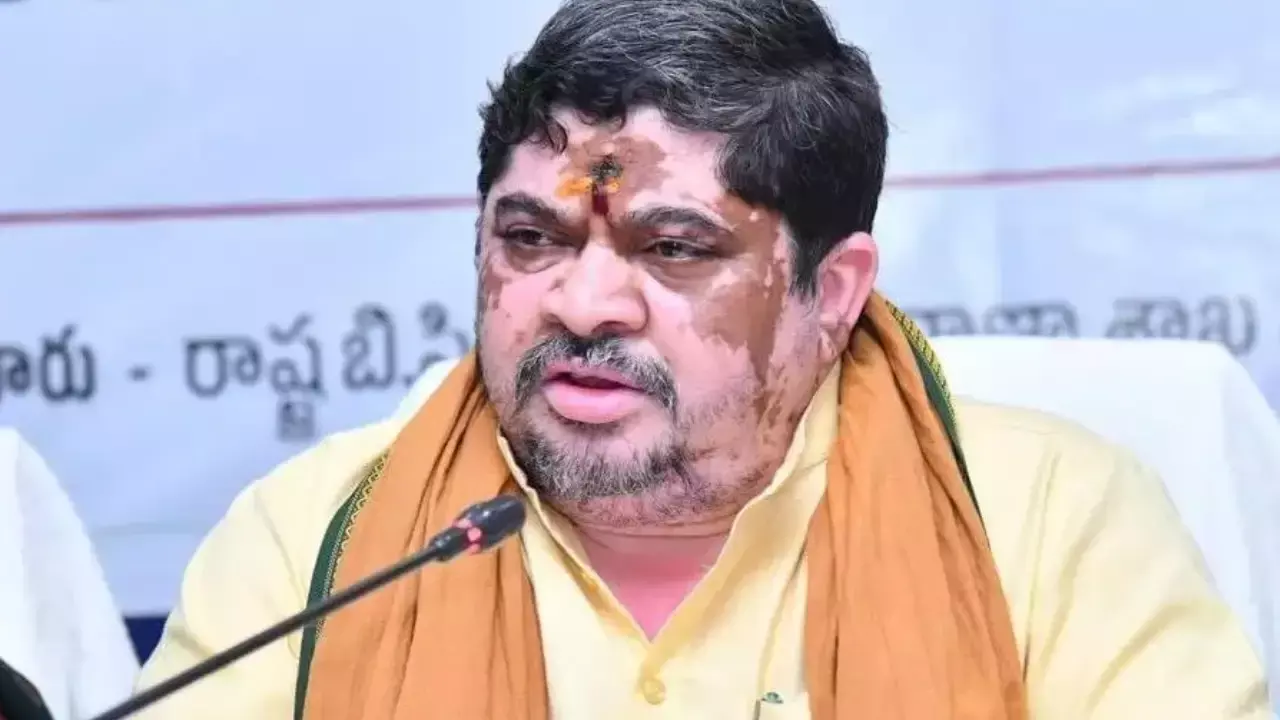 Minister Ponnam : రిపబ్లిక్ డే నుంచి సంక్షేమ జాతర.. పొన్నం ప్రకటన Minister Ponnam : రిపబ్లిక్ డే నుంచి సంక్షేమ జాతర.. పొన్నం ప్రకటన