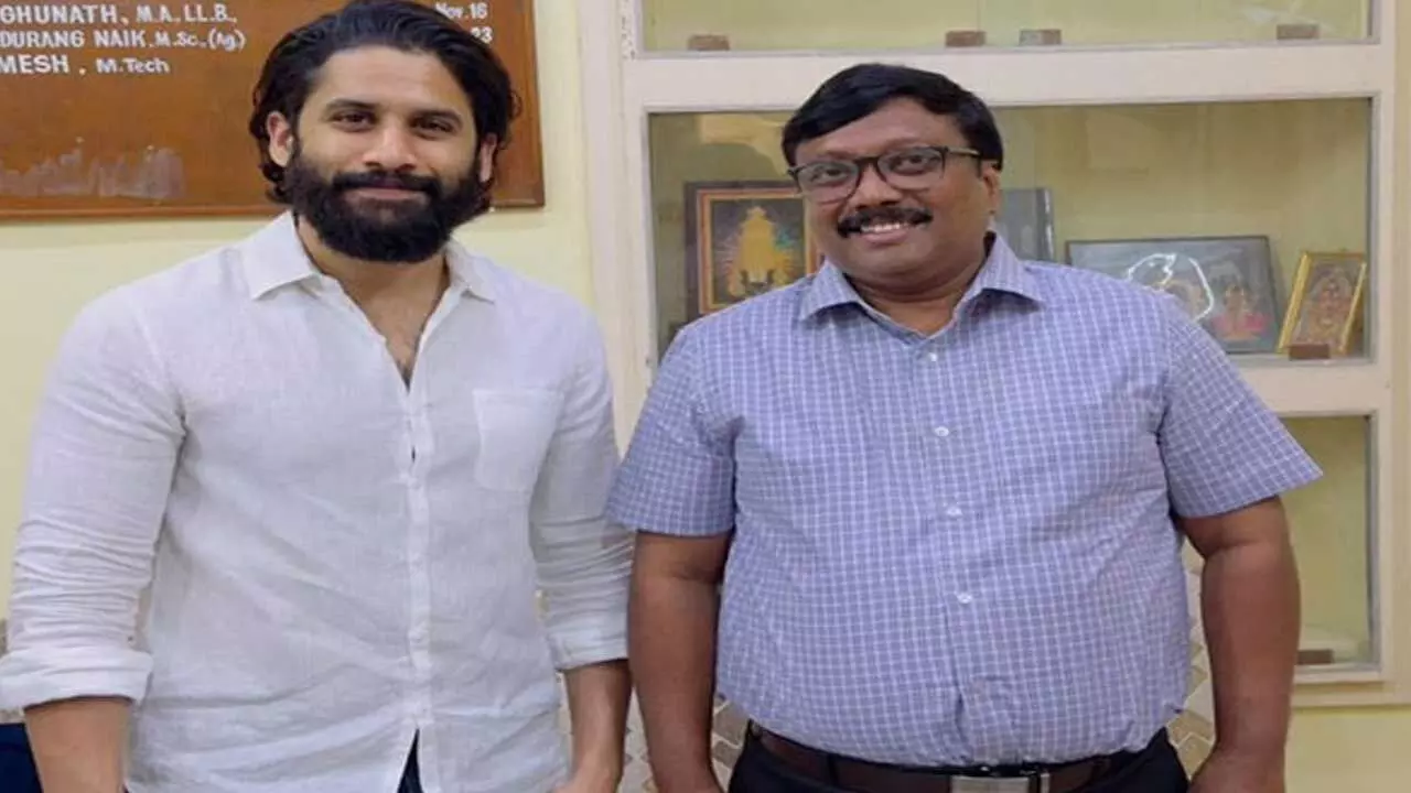Naga Chaitanya : ఆర్టీఓ ఆఫీస్ లో నాగచైతన్య సందడి Naga Chaitanya : ఆర్టీఓ ఆఫీస్ లో నాగచైతన్య సందడి