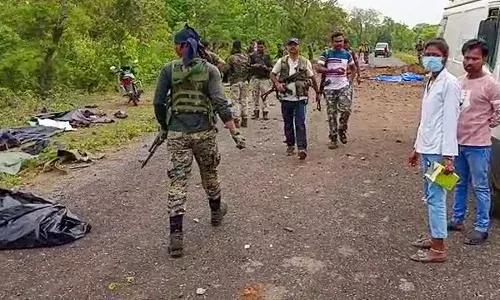 Operation Kargar : అన్నలను కంగారు పెడుతున్న ‘ఆపరేషన్ కగార్’ Operation Kargar : అన్నలను కంగారు పెడుతున్న ‘ఆపరేషన్ కగార్’