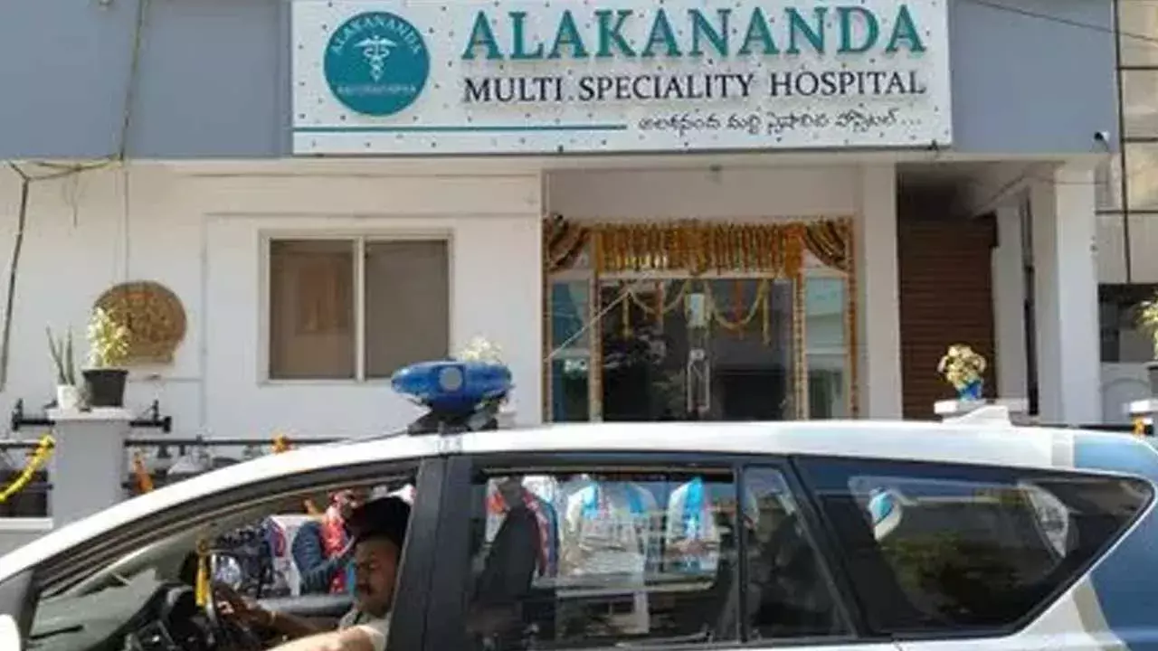 Kidney Transplant Case : కిడ్నీ మార్పిడి కేసులో ఇద్దరు అరెస్ట్ Kidney Transplant Case : కిడ్నీ మార్పిడి కేసులో ఇద్దరు అరెస్ట్