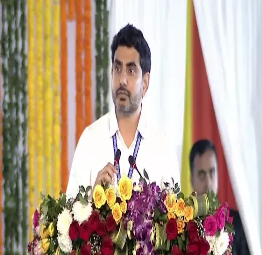LOKESH: నేడు విశాఖ కోర్టుకు మంత్రి లోకేశ్ LOKESH: నేడు విశాఖ కోర్టుకు మంత్రి లోకేశ్