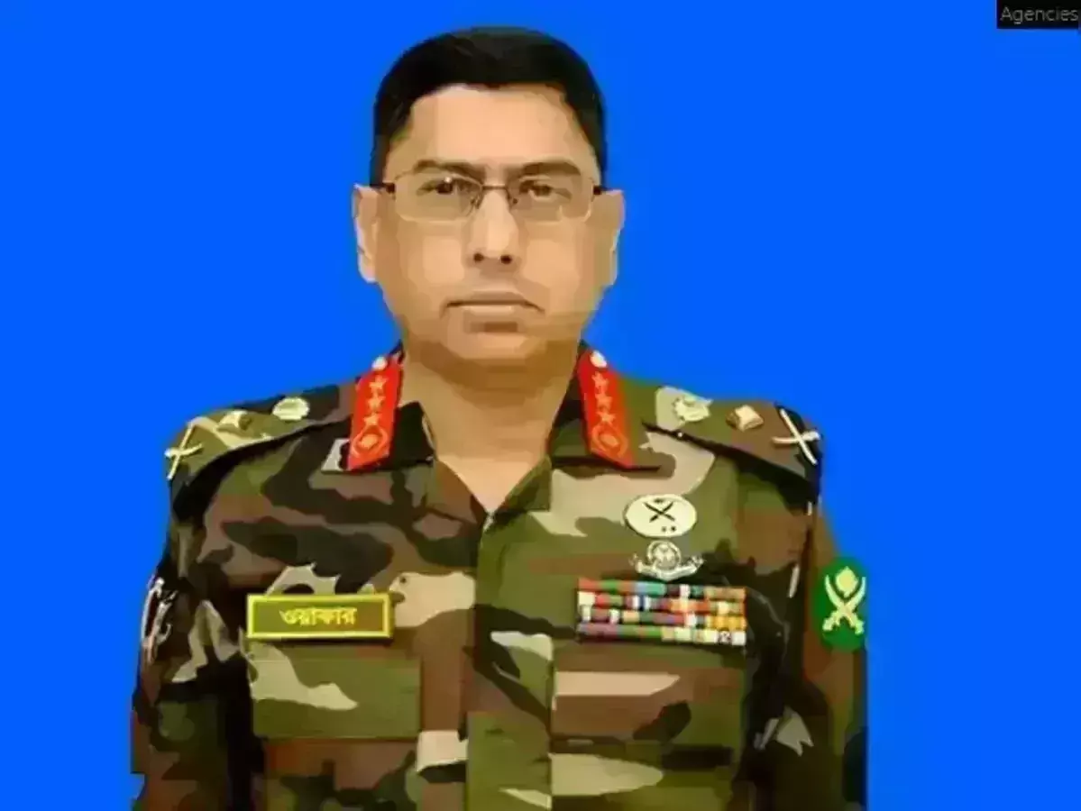 Bangladesh: బంగ్లాదేశ్ సైన్యంలో తిరుగుబాటు జరగనుందా ? Bangladesh: బంగ్లాదేశ్ సైన్యంలో తిరుగుబాటు జరగనుందా ?
