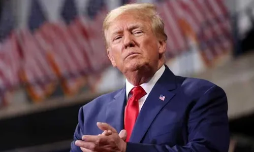 Trump : ట్రంప్ మరో సంచలనం.. అమెరికాలో ఇన్ కం ట్యాక్స్ రద్దు? Trump : ట్రంప్ మరో సంచలనం.. అమెరికాలో ఇన్ కం ట్యాక్స్ రద్దు?
