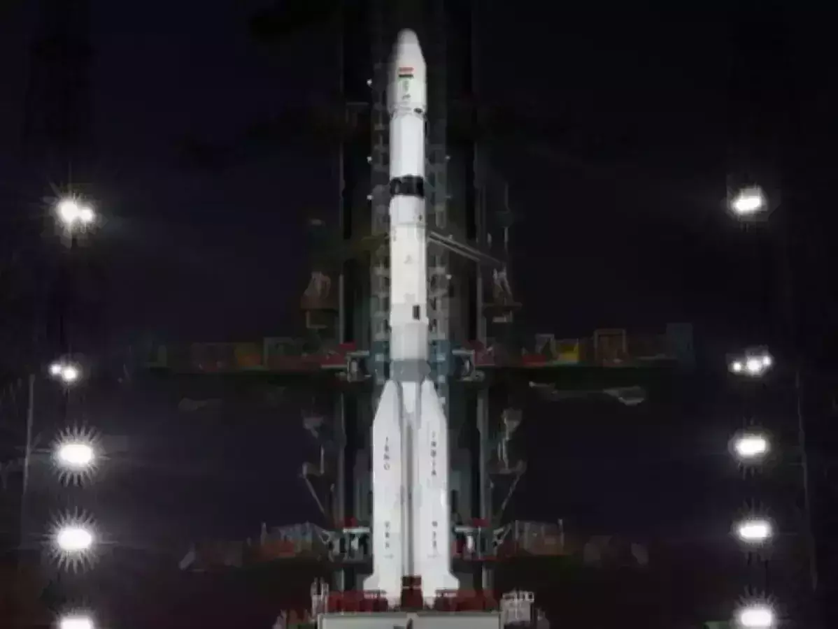 ISRO: ఇస్రో వందో ప్రయోగం విజయవంతం